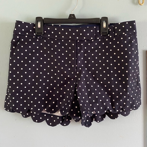 J. Crew Pants - J CREW Shorts Scalloped Polka Dots Dark Navy Size 8 New With Tags Extra Buttons